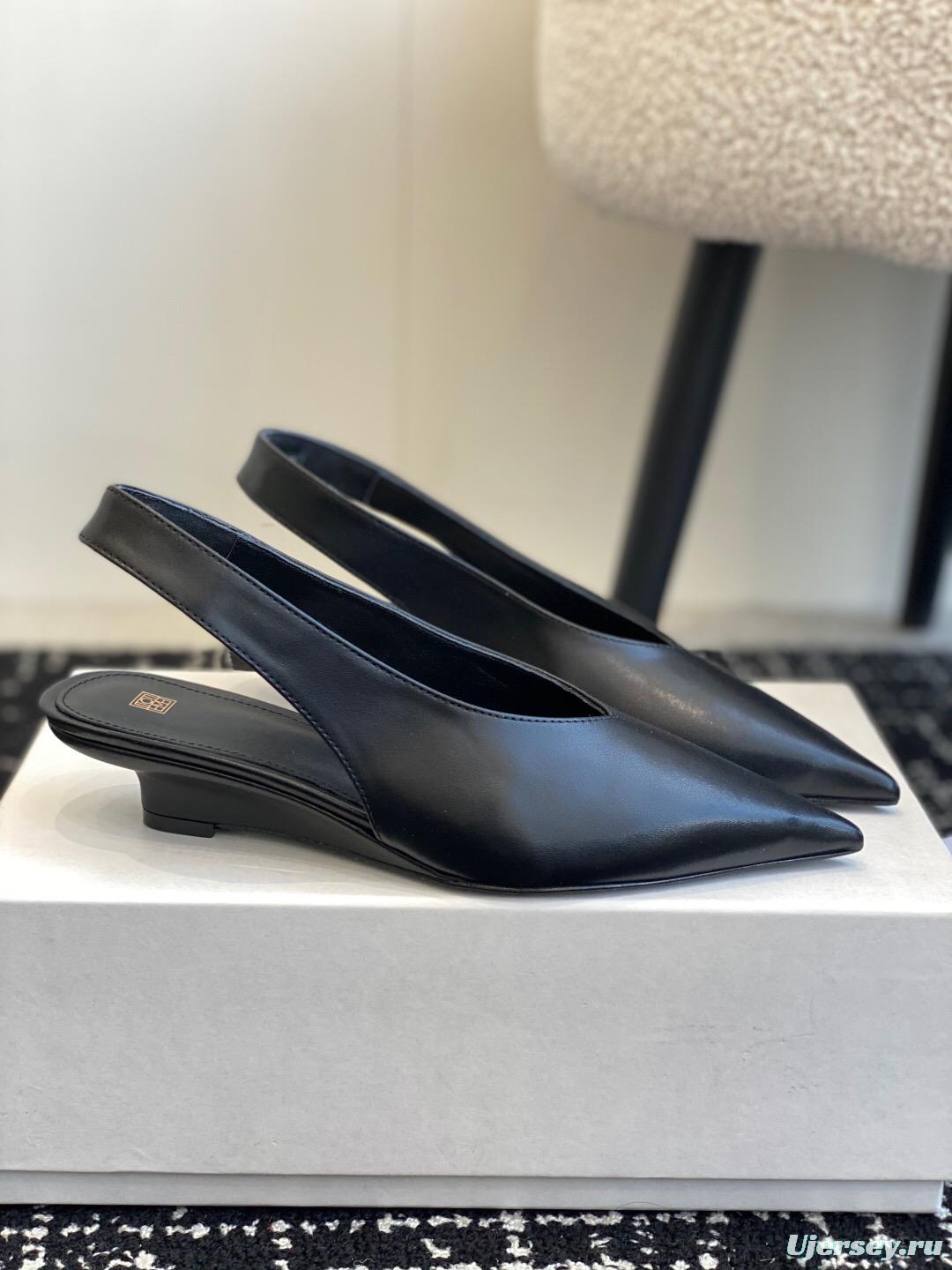 2025 Women Toteme Black Leather Slingback Pumps