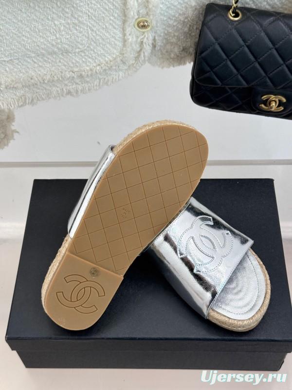 2025 Slippers Chanel Silver Leather Espadrille CC KFY00230
