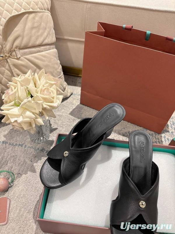 2025 Women Le Parmentier Black Leather Slippers LY00300