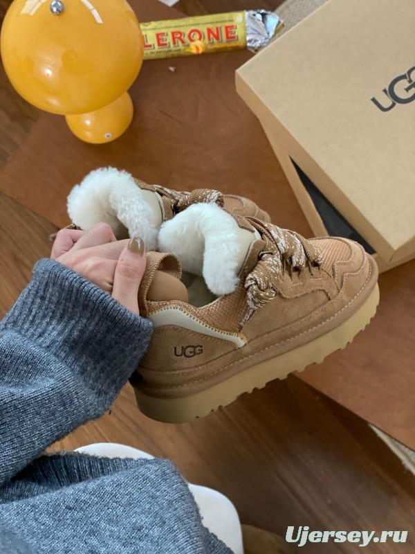 2024 Kids UGG Beige Suede Sheepskin Sneaker