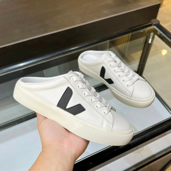 2025 Women VEJA White Black Canvas Leather Slip-On Sneaker MJ00240