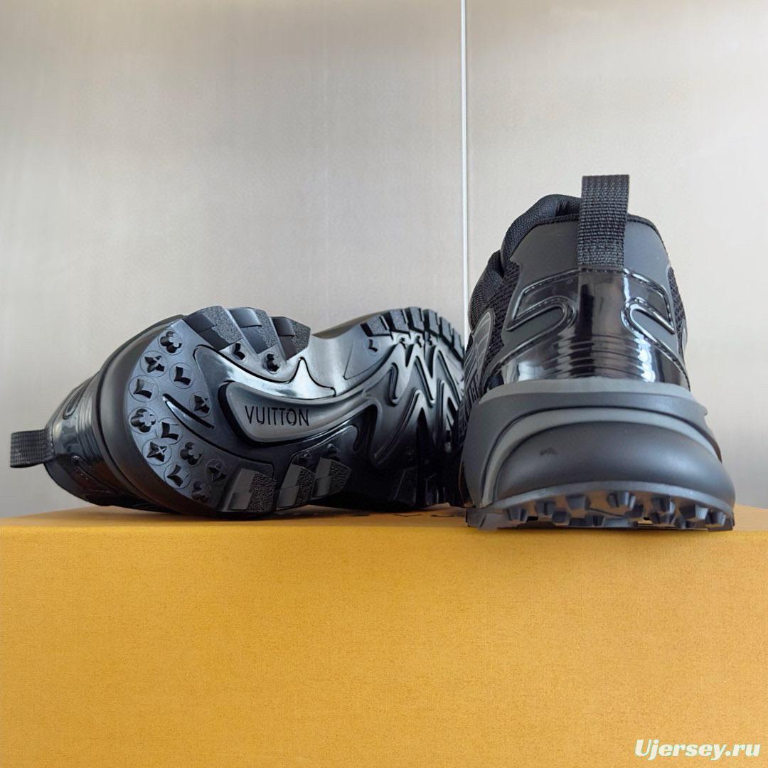 2025 Men Louis Vuitton Black Grey Mesh Fabric Sneakers MJ00390