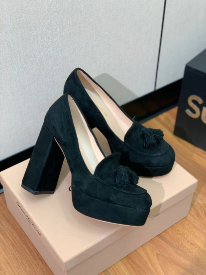 2025 Women Gianvito Rossi Black Suede Platform Tassel Loafer KFY00330
