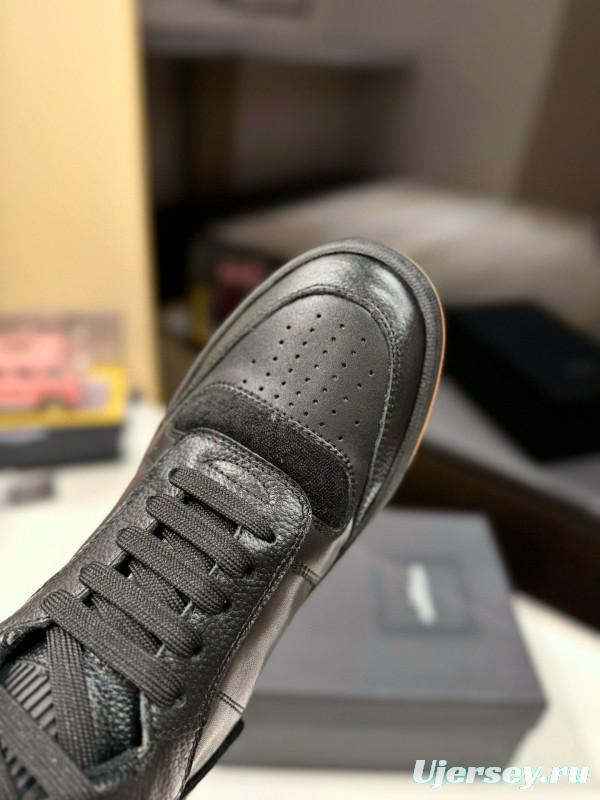 2024 Unisex Yves Saint Laurent Black Leather Sneakers Perforated Craft MJ00390