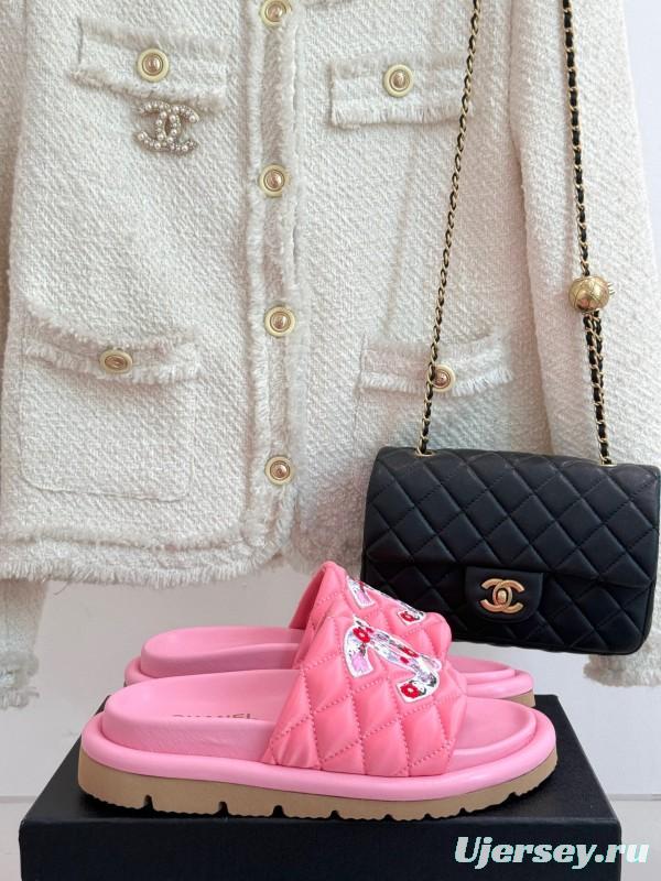 2025 CHANEL Pink Quilted Leather Slippers KFY00260
