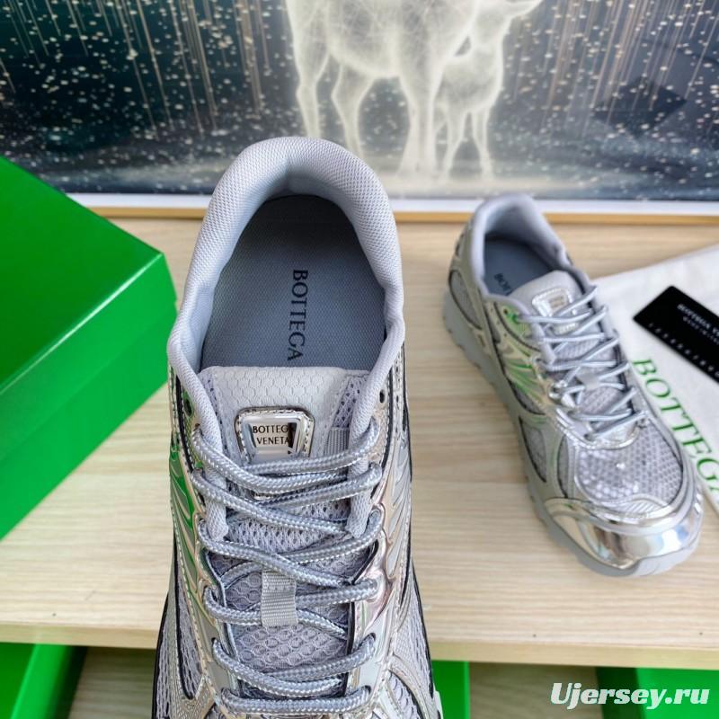 2025 Unisex Bottega Veneta Silver Grey Mesh TPU Runner Sneakers LY00310