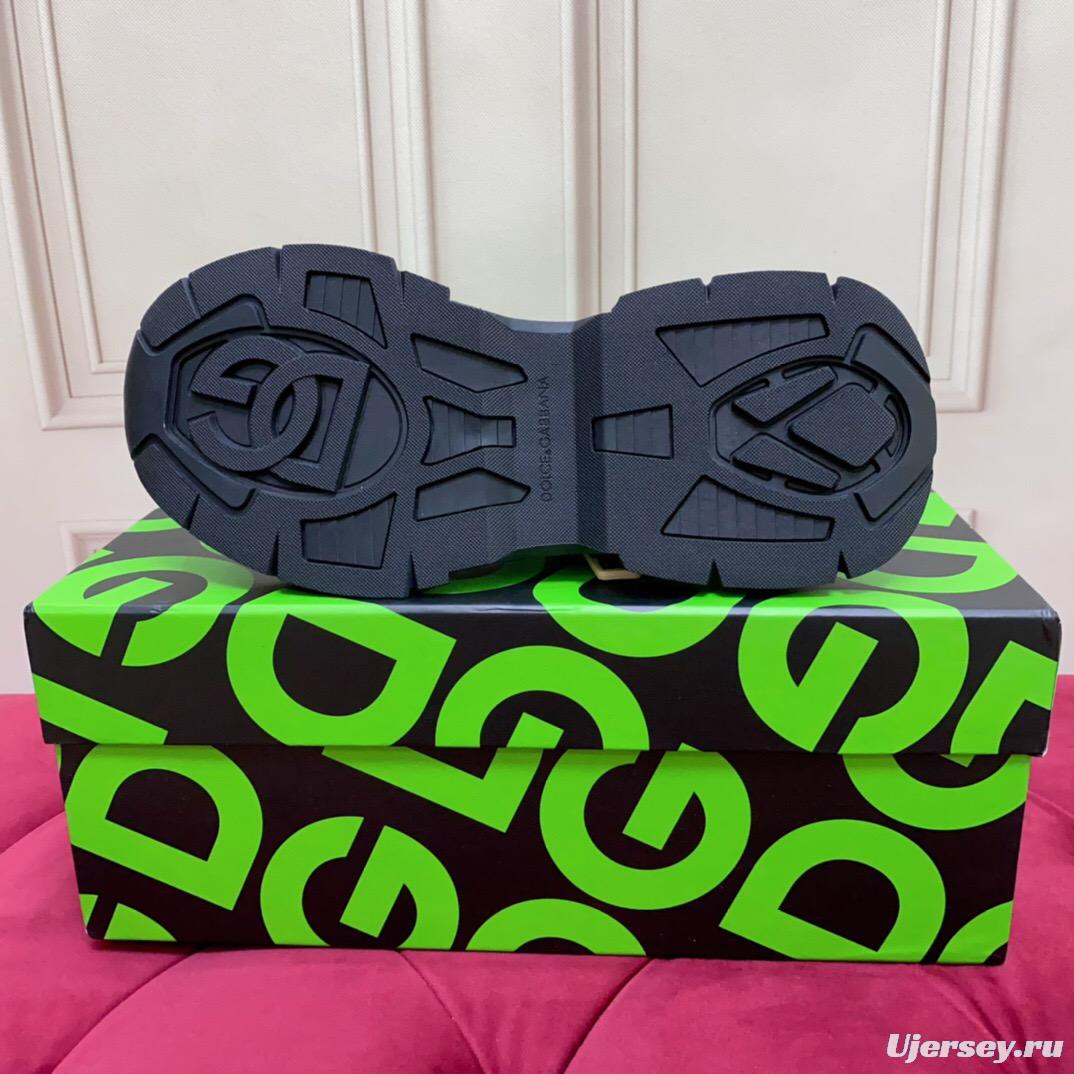 2025 Unisex Dolce & Gabbana Black Beige Leather Sneakers DG LY00340