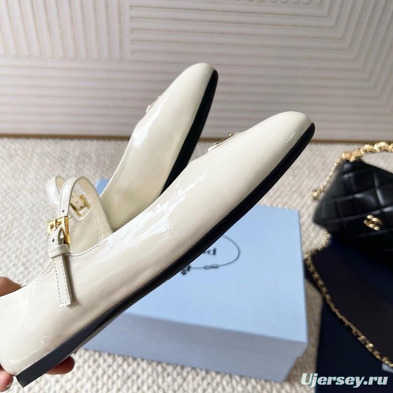 2025 Women Prada White Patent Leather Mary Jane Flat Shoes