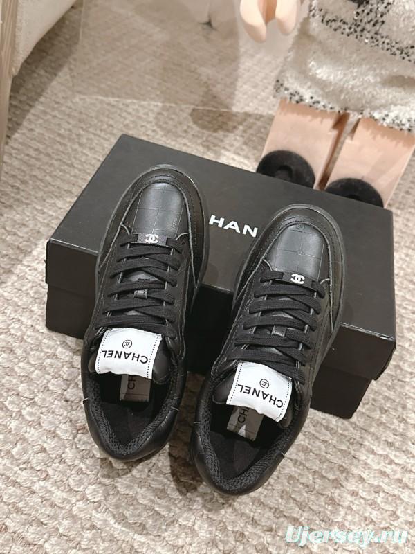 2025 Women Chanel Black Leather Sneakers
