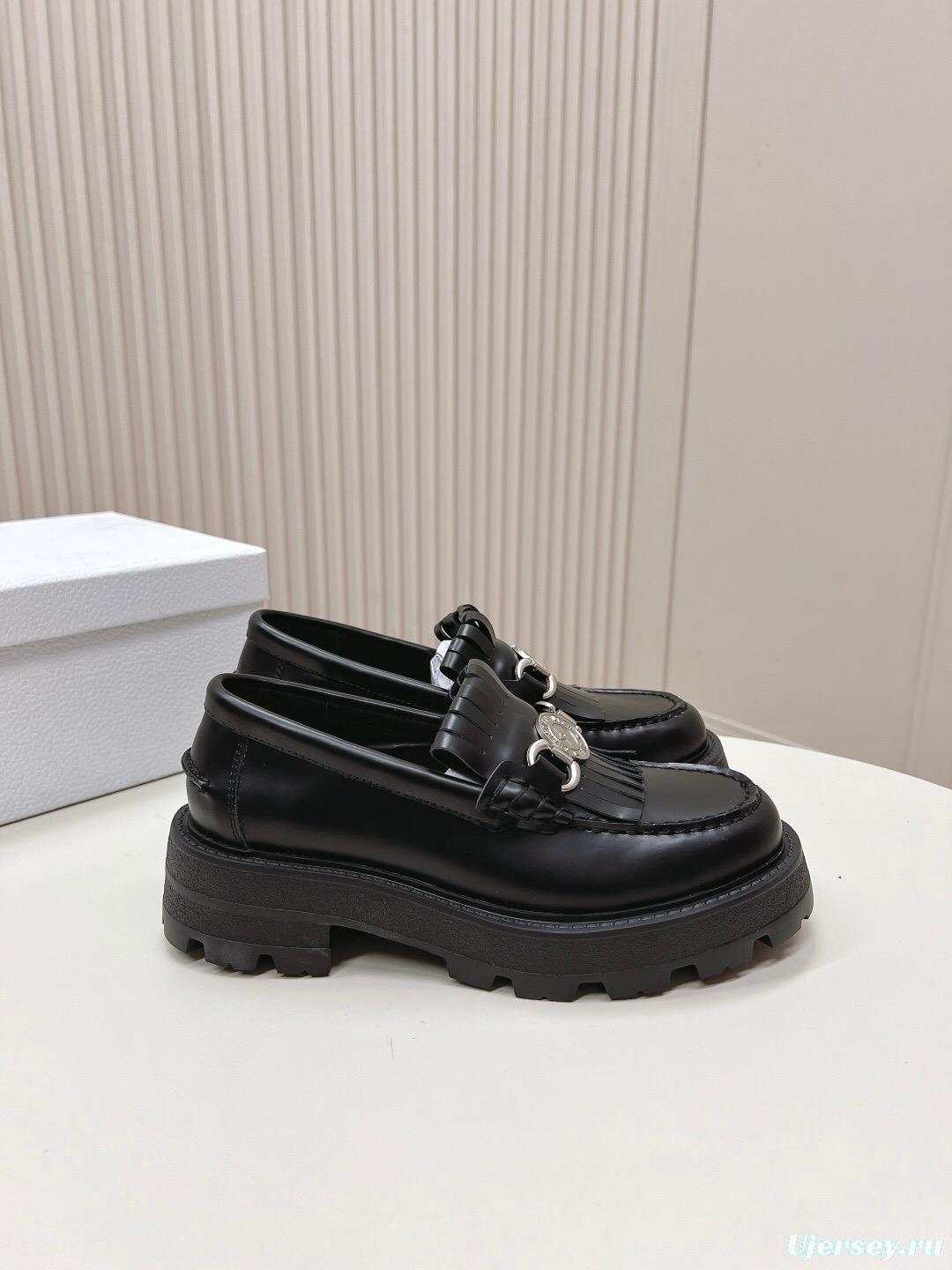 2025 Women Dior Black Leather Loafers KFY00350