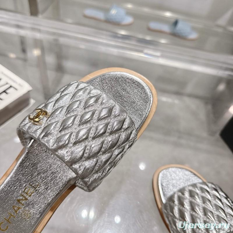 2025 Slippers Chanel Silver Leather Slippers