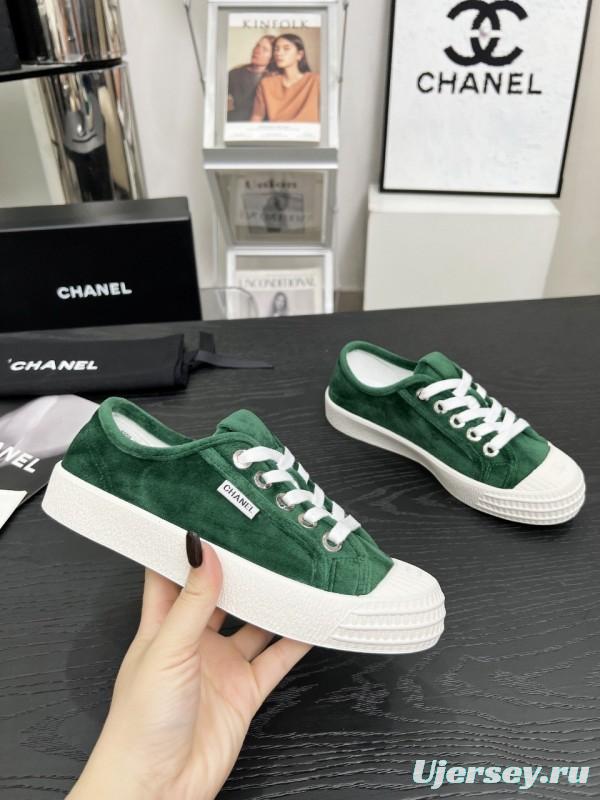 2025 Women Chanel Green Suede Sneakers LY00230