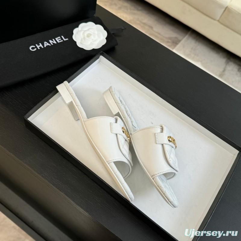 2025 Women Chanel White Leather Slippers