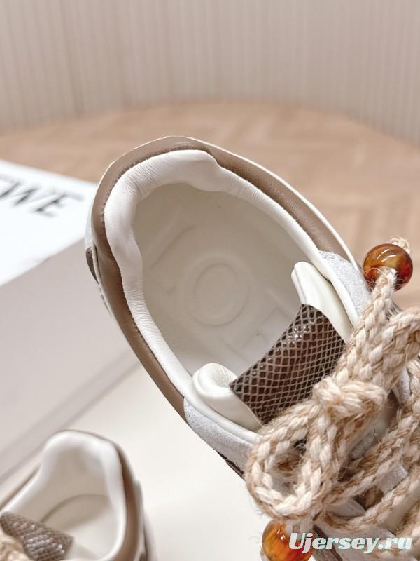 2025 Unisex Loewe Cream Suede Casual Sneaker With Embroidered Detailing KFY00300