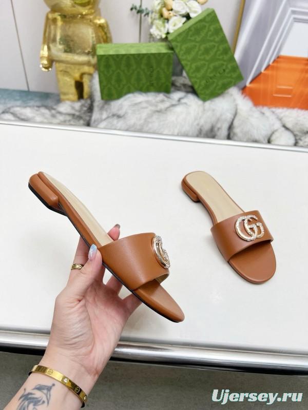 2025 Gucci Camel Leather Slippers GG Buckle MJ00190/225