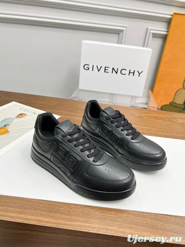 2024 Men Givenchy Black Leather Sneakers MJ00380