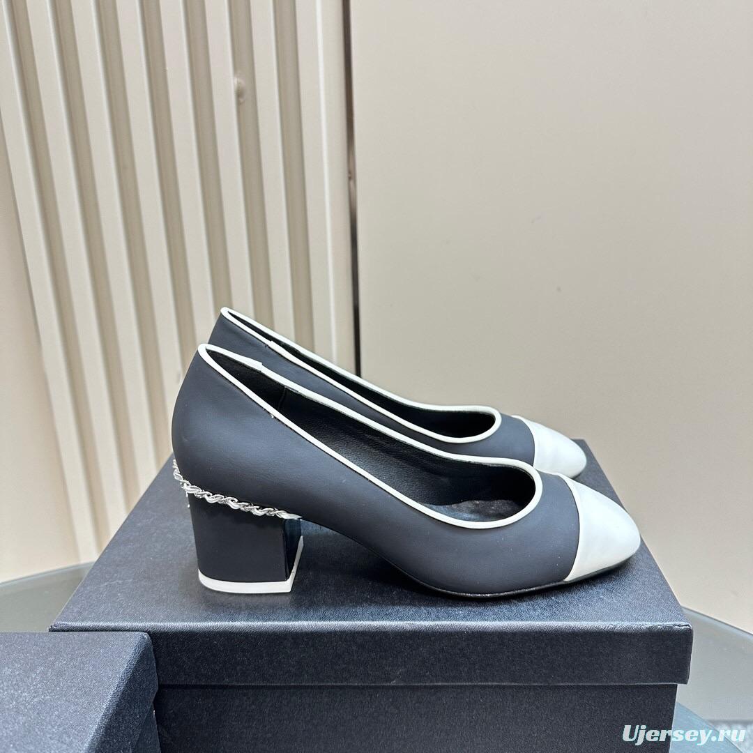 2025 Women Chanel Black White Leather Mary Jane Chain Heel KFY00290