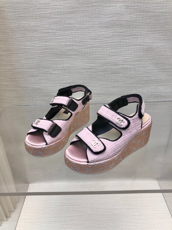 2025 Women Chanel Pink Leather Sandals LY00330