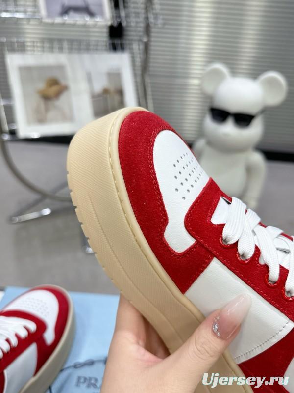 2025 Women Prada Red White Leather Sneakers KFY00310