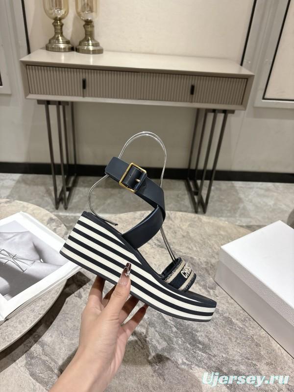 2025 Women Dior Black Leather Sandals Christian Dior Logo KFY00280