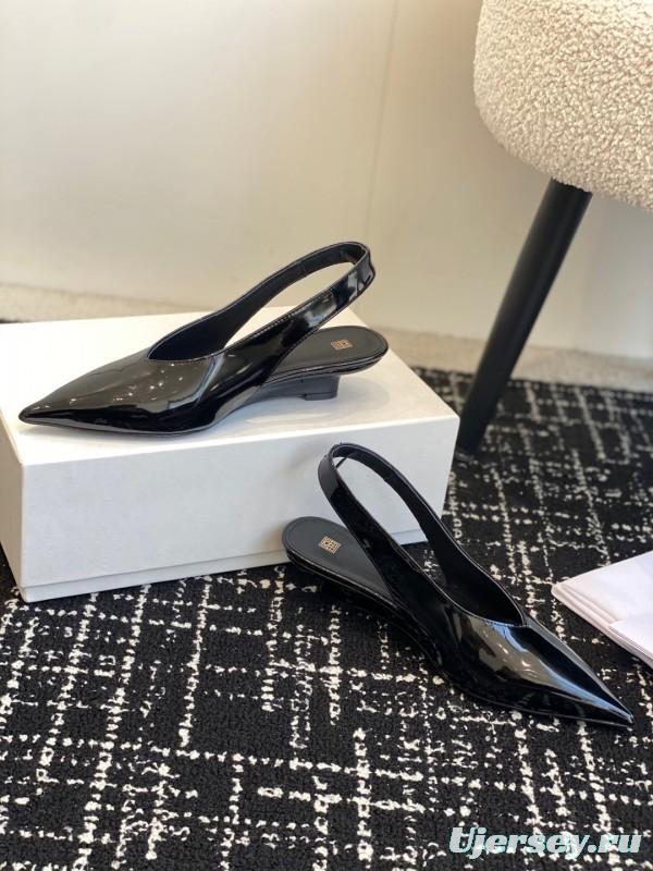 2025 Women Toteme Black Patent Leather Slingback Pumps