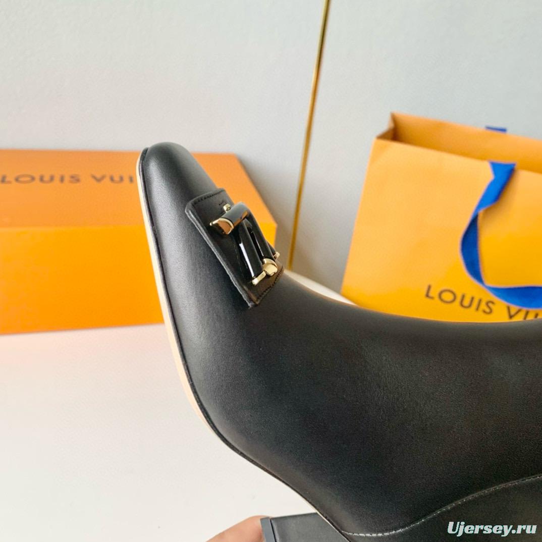 2024 Women Louis Vuitton Black Leather Ankle Boots Block Heel MJ00420