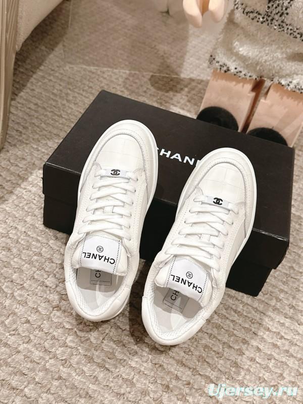 2025 Women Chanel White Leather Sneakers