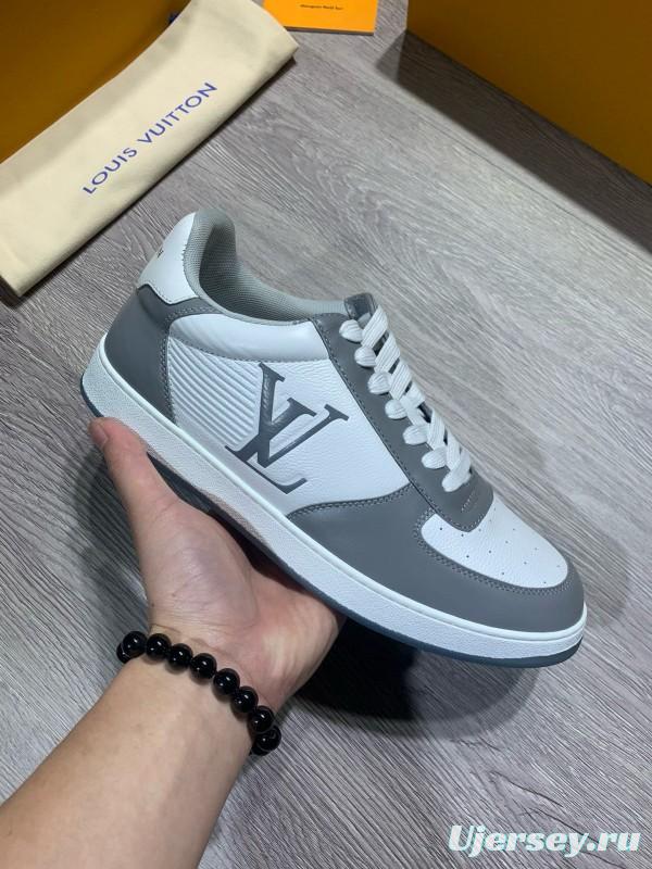 2024 Unisex Louis Vuitton White Grey Calfskin Leather Sneakers MJ00380