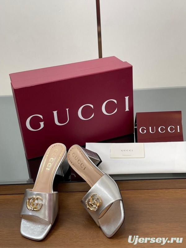 2025 Women Gucci Gold Leather Mules GG Emblem LY00280