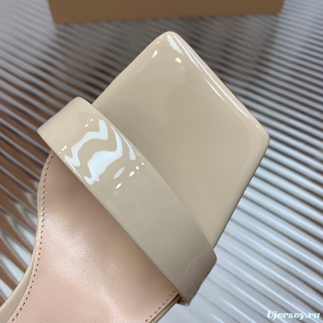 2025 Women Gianvito Rossi Beige Patent Leather Sandals