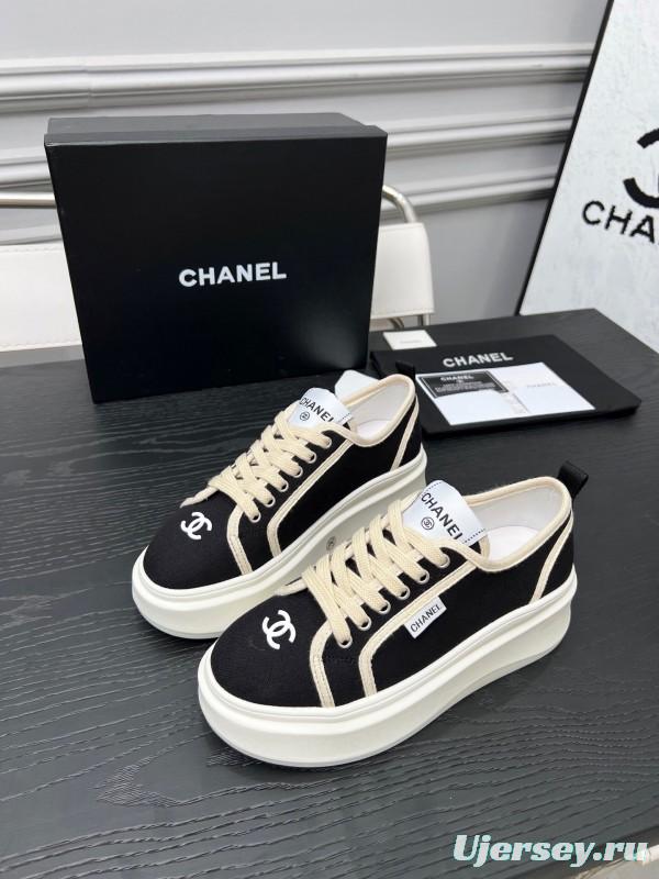 2025 Women Chanel Black White Canvas Sneakers LY00250