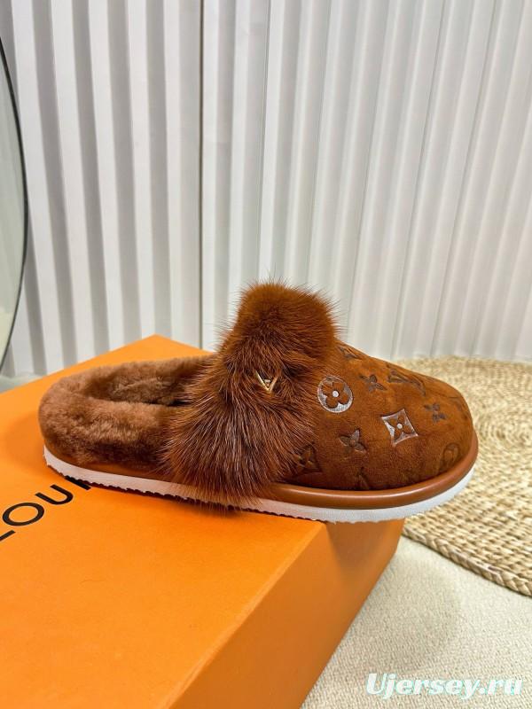 2024 Slippers Louis Vuitton Brown Suede Shearling Slippers MJ00340
