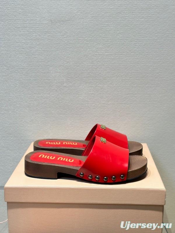 2025 Women Miu Miu Red Leather Slippers