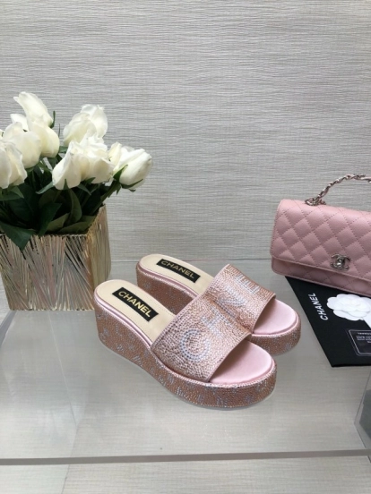 2025 Slippers Chanel Pink Rhinestone Platform Slip-On LY00320