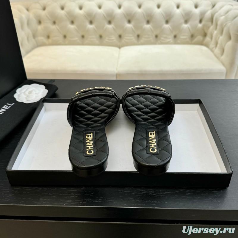2025 Women Chanel Black Leather Slippers