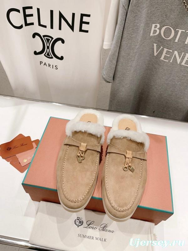 2024 Slippers LP Beige Suede Shearling MJ00310