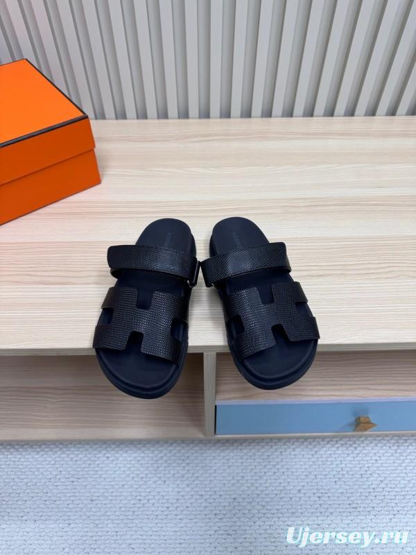 2025 Slippers Hermès Black Leather Slippers