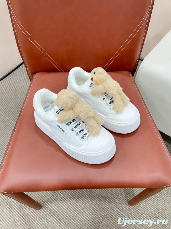 2025 Women 13DE MARZO White Leather Sneakers Plush Toy KFY00300