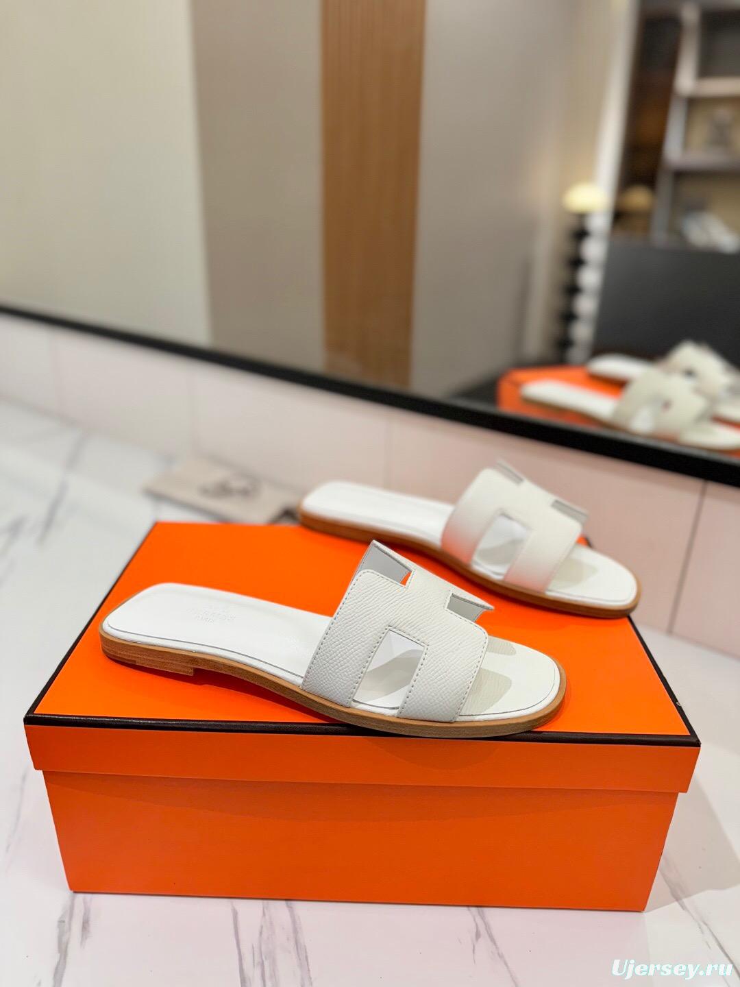 2025 Women Hermès White Leather Slippers