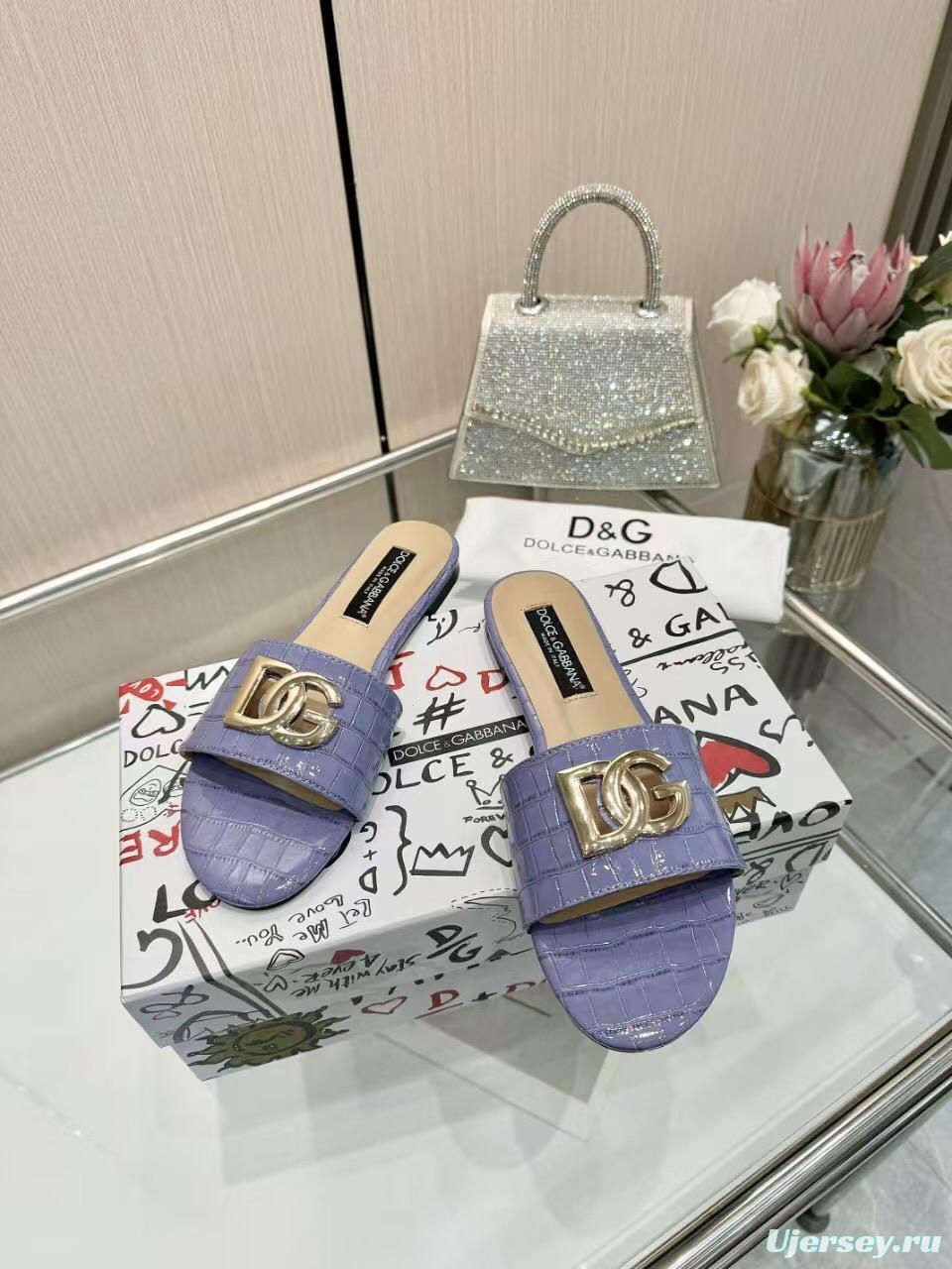 2025 Women Dolce & Gabbana Purple Leather Slippers LY00190
