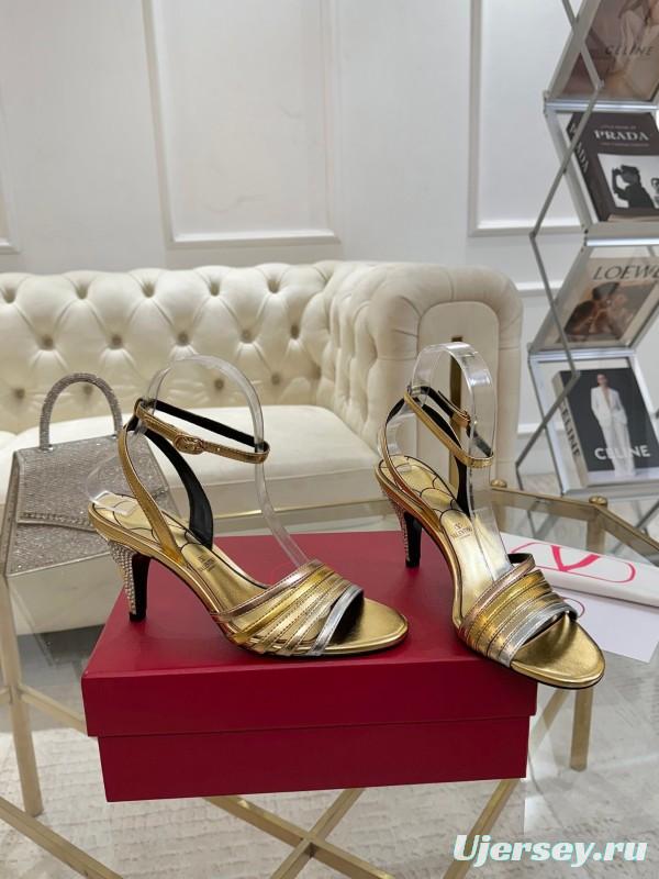 2025 Women Valentino Gold Leather Sandals LY00310