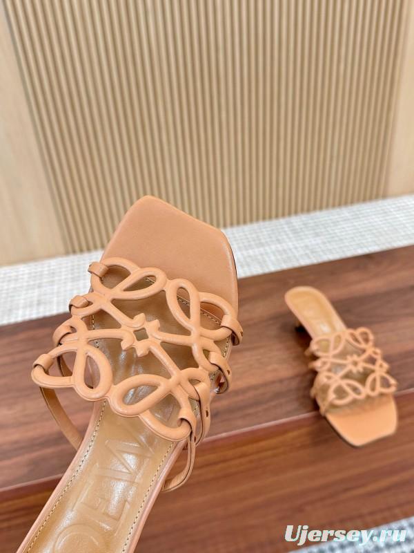 2025 Women Loewe Beige Leather Sandals LY00250