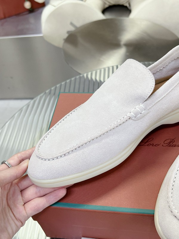 2024 Unisex LP White Suede Loafers MJ00270