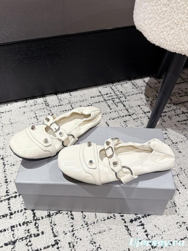 BALENCIAGA Cagole Metal Studs Ballet Flats - KFY00300