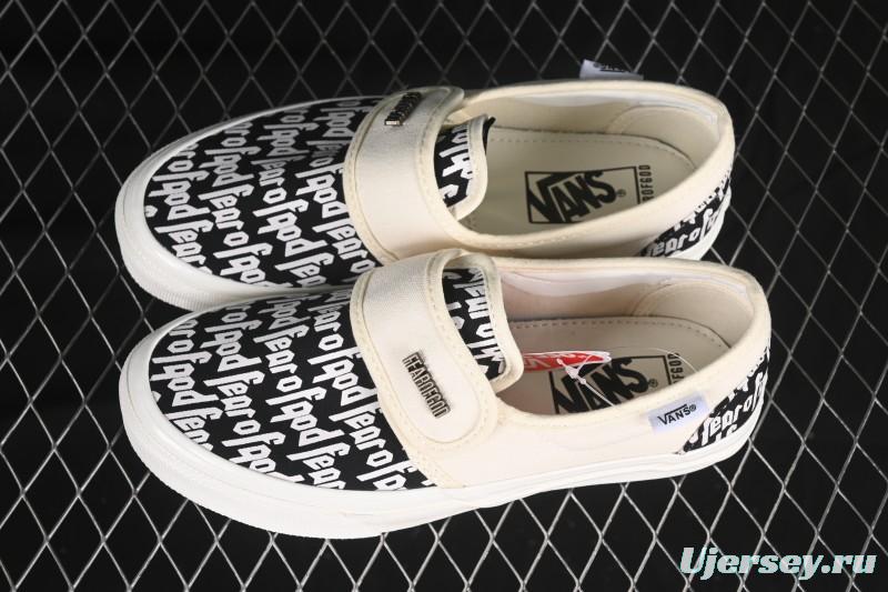 Vans Slip-On Classic Checkerboard Casual Skate Shoes - VN0009QCBLE