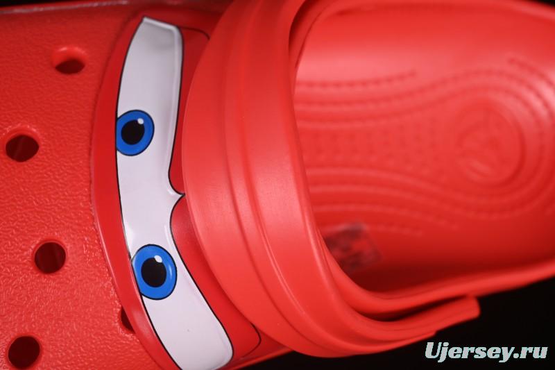 Crocs Classic Two-Way Beach Clog Sandals - B.D4