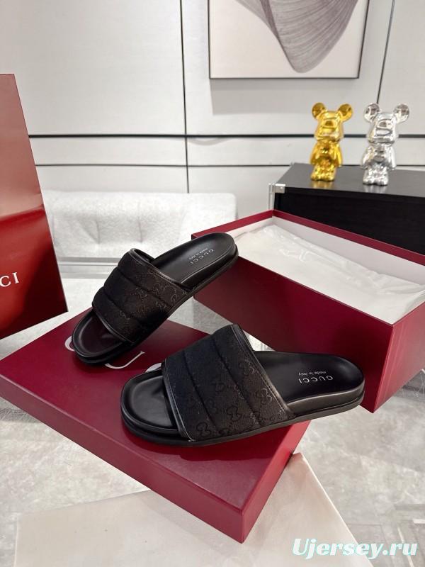 2025 Unisex Gucci Black Fabric Slippers GG Embossed AS00240