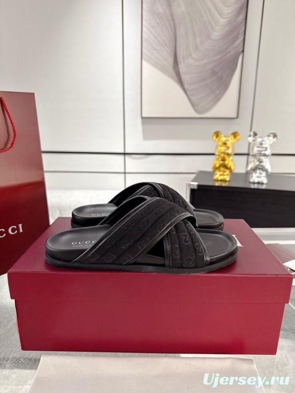 2025 Unisex Gucci Black Fabric Leather Slippers GG Embossed AS00240
