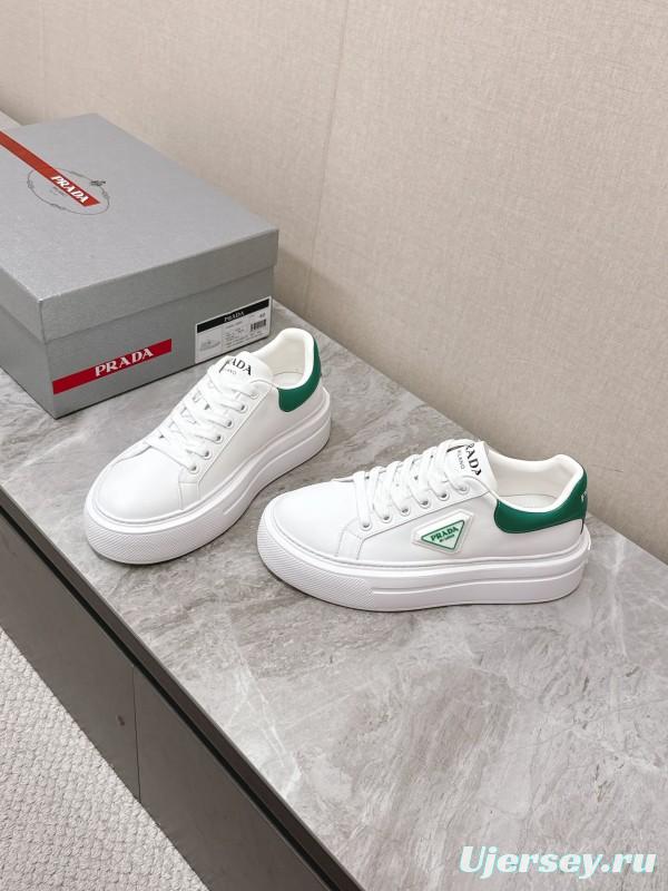 2025 Unisex Prada White Green Calf Leather Sneakers KFY00290
