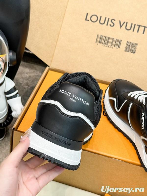 2025 Unisex Louis Vuitton Black White Leather Sneakers Run Away Maxi AS00390